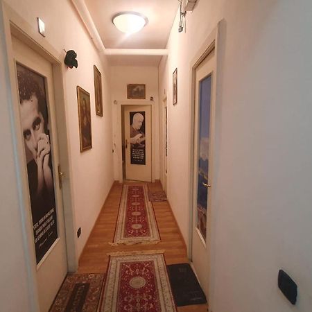 Room "Al Cristo Velato" Naples Exterior photo