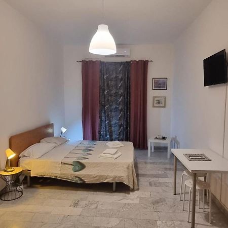 Room "Al Cristo Velato" Naples Exterior photo